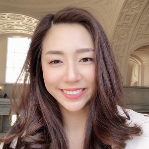 Meet your Posher, Ara